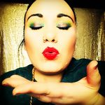 amanda schade primed&prosecco - @primedandprosecco - Instagram