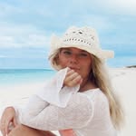 amanda - @amanda.scholze - Instagram