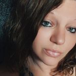 Amanda Slagle - @blessed_queen828 - Instagram