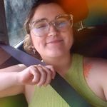 Amanda Slone - @charmanderr.1998 - Instagram