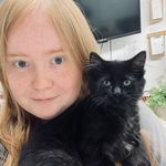 Amanda Russell - @amandastandlee - Instagram