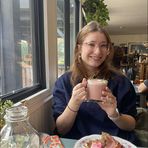 Amanda Szabo - Facebook