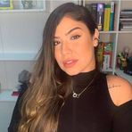 Amanda Thai Tavares - Facebook