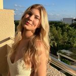 Amanda Thayer - @amandathayer - Instagram