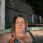 Amanda Tickle - @tickle1975 - Instagram