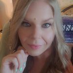 Amanda Toups - @the_aurabella_ - Instagram