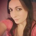 Amanda Travis - @amandatravisnails - Instagram