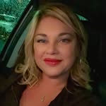 Amanda Tuttle - @queentutt80 - Instagram