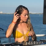 Amanda Usher - @amandaushermusic - Instagram