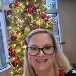 Amanda Wakefield Carneal - @amanda.wakefield.94 - Instagram