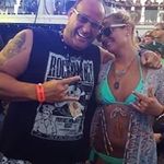 Amanda Wakely - @wakelyamanda - Instagram