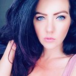 Amanda Watters - @the_glitz_and_glam_box - Instagram