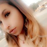 amanda weeks - @alilhoodalilhippy90 - Instagram