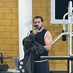 Amaury Reyes - @amaury_eatthawo - Instagram