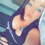 Amber Braun - @aquariusl0ve25 - Instagram