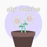 Amber Corum & Hannah Torres - @shy.daisies - Instagram