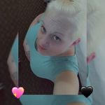 Amber Cronk - @amber.cronk.39 - Instagram