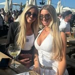 Amber Cross - @amber.cross - Instagram