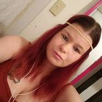 Amber Michelle Crossley - @ambercrossleylovefamily - Instagram