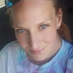 Amber Crowe-van - @ambercrowevan - Instagram