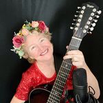 Amber Crowley Music - @ambercrowleymusic - Instagram