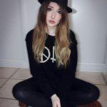 Amber Currington - @amberinwonderland94 - Instagram
