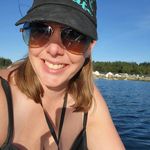 Amber Daugherty - @disneyteachermama - Instagram