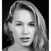 Amber Desmet - Facebook
