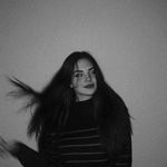 Amber De Vries - @ambe.r.devries - Instagram