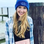 Amber Dickerson - @livingthetreatlife - Instagram