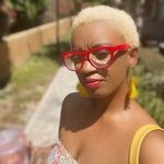 Amber H - @ambereverthestudent - Instagram