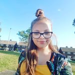 Amber Ewing - @freinds_only_acc_x - Instagram