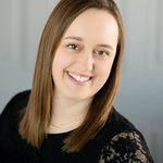 Amber Flynn - @midwestrealtormom - Instagram