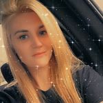 *Amber* •🦒🌻🌞👧🏼🔮♊• - @amber.goins.03_11 - Instagram