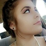 Amber Haymaker - @closet.amh - Instagram