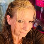 Amber Holmes - @amber.holmes.547 - Instagram