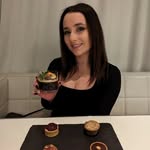 Amber Jauregui - @tinyybites_lv - Instagram