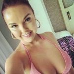 Amber Knowles Requena - @asaolujesuloba89 - Instagram