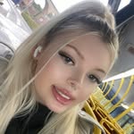 Amber Layton - @amberinaxx - Instagram