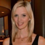 Amber Lichty - @livelaughlockets - Instagram