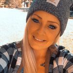 Amber - @amber.liles86 - Instagram