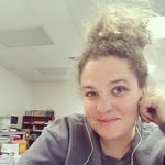Amber Lindemann - @theyarnhoarderpodcast - Instagram