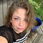 Amber Linton - @amber_among_yellows - Instagram