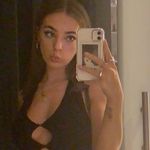 Ambs - @amber_lippett - Instagram