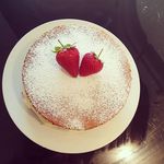 Amber McGrath - @amber_bakes_cakes - Instagram