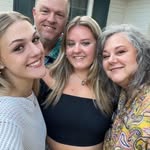Amber McNeely Smith - @amsmith1169 - Instagram