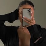 VANNINA - @ambermellyk - Instagram