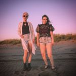 Amber Oakes - @amberoakesmusic - Instagram