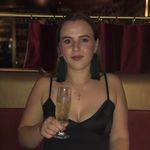 Amber Oakley - @amberoakley95 - Instagram