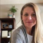 Amber Posch - @poschilyeverafter - Instagram